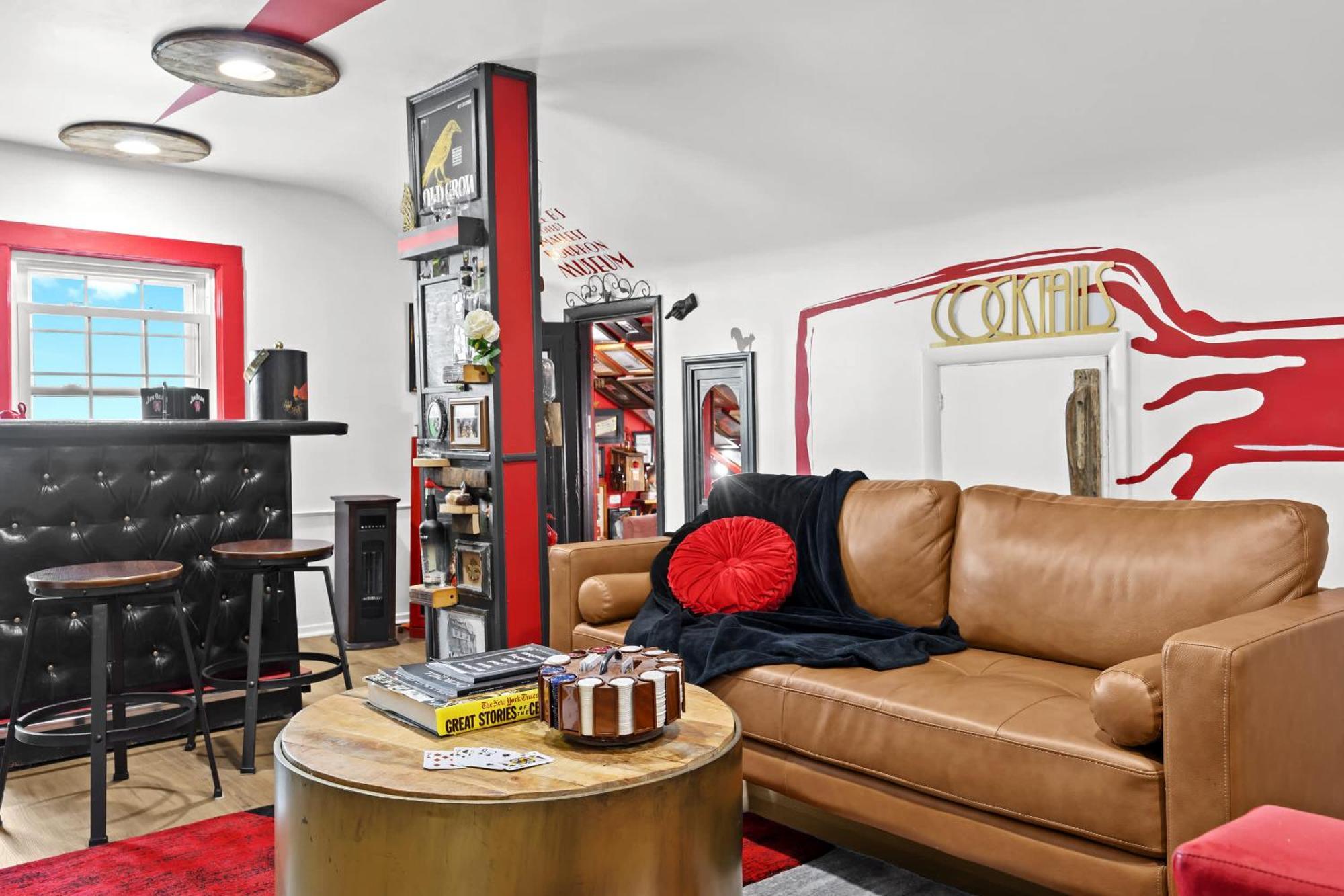 5 Spacious Units Close To Downtown & Expo Center * Louisville
