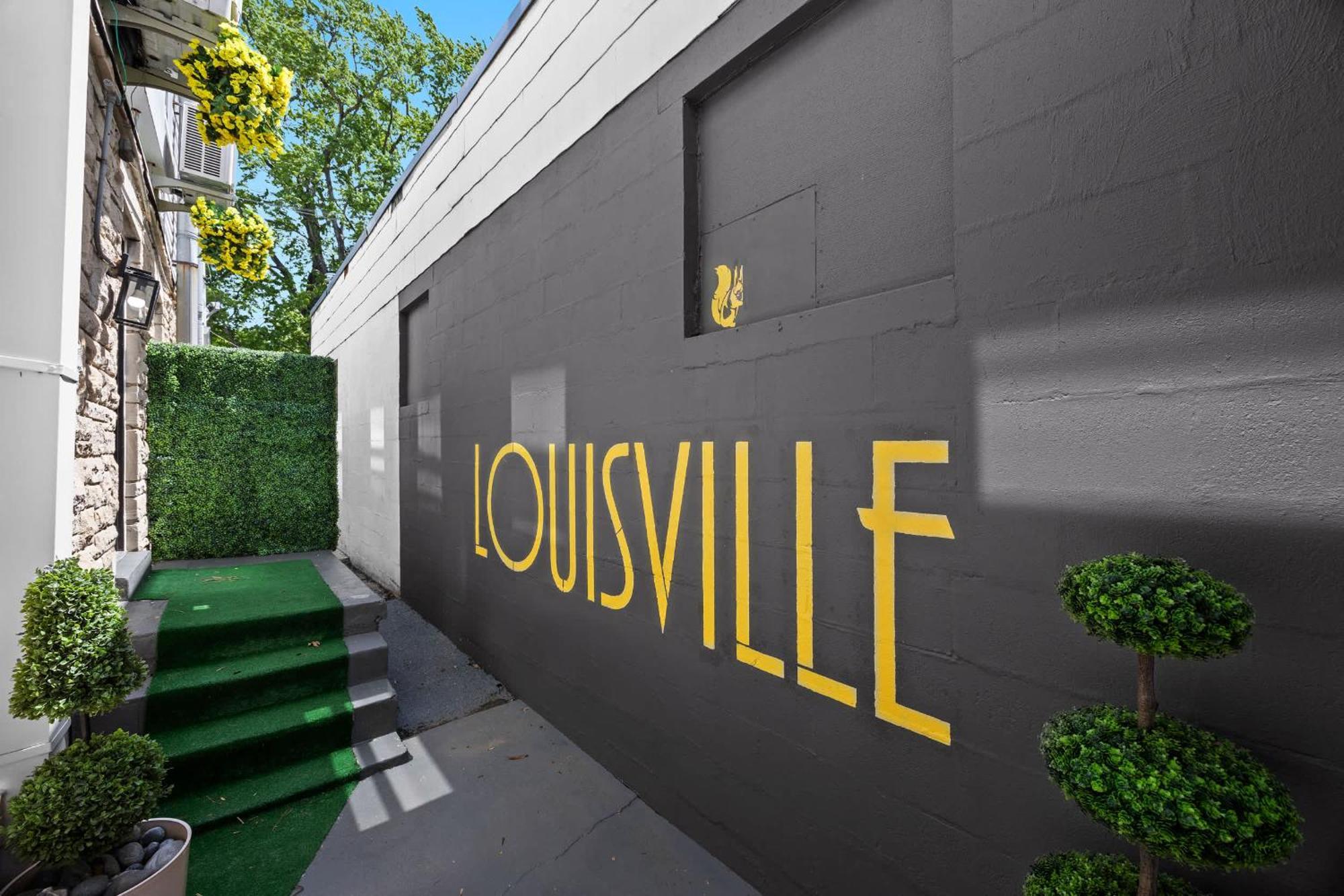 5 Spacious Units Close To Downtown & Expo Center Apartment *