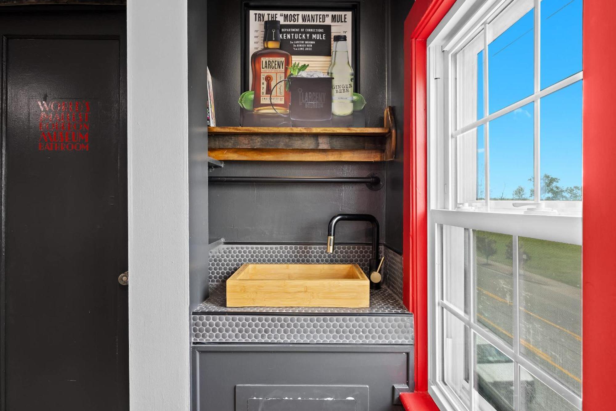 Apartment 5 Spacious Units Close To Downtown & Expo Center *
